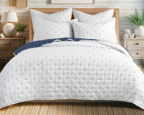 Bedding, Bedskirts & Bedscarfs