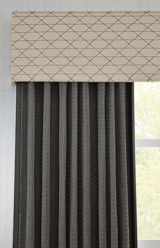 Straight Cornice